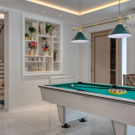 Villa Dream House By Interhome Pola