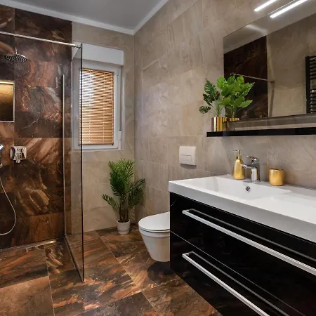 Dream House By Interhome Pola