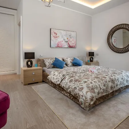 Dream House By Interhome Villa Pula