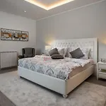 Villa Dream House By Interhome