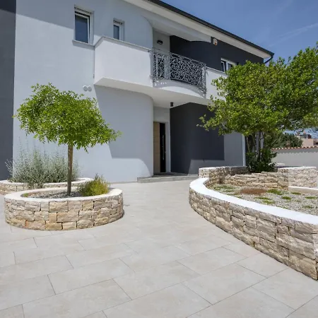 Villa Dream House By Interhome *