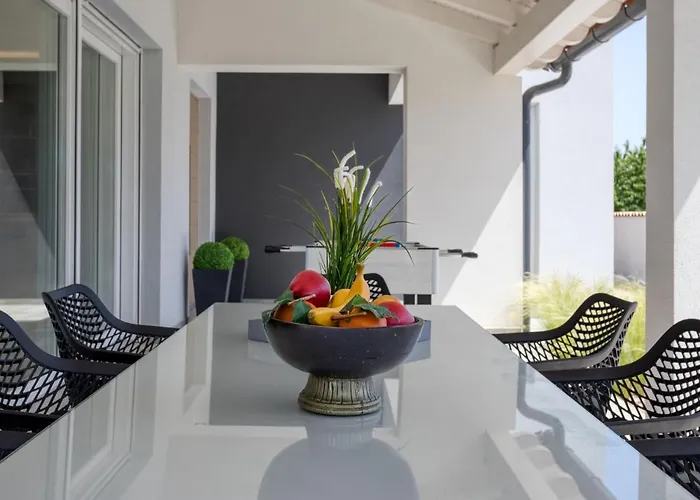Dream House By Interhome * Póla